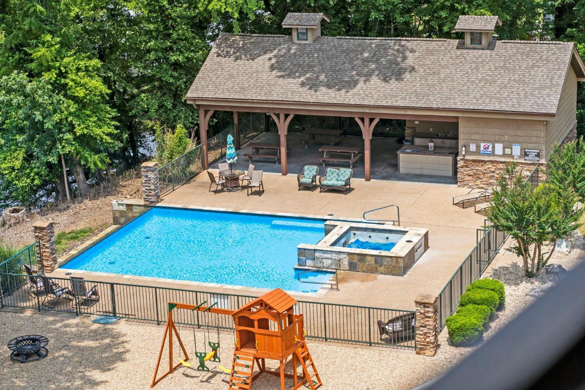 Briarwood Shores Бренсън Екстериор снимка